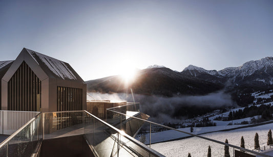 Hôtel Hubertus :  un panorama alpin exceptionnel dans les Dolomites